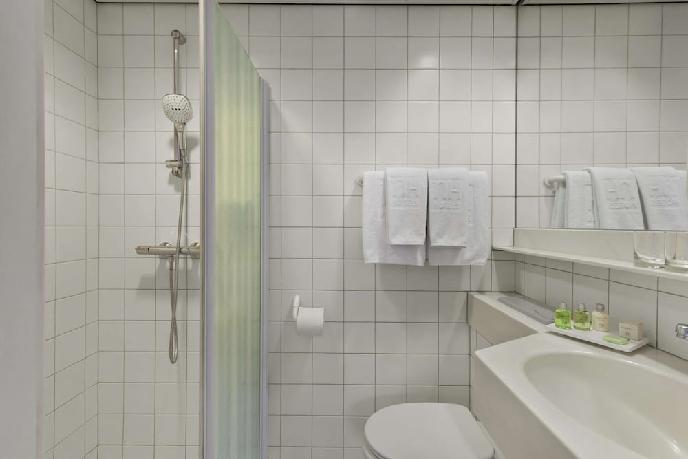 غرفة قياسية ثلاثية، Nh Conference Centre Leeuwenhorst 3/4