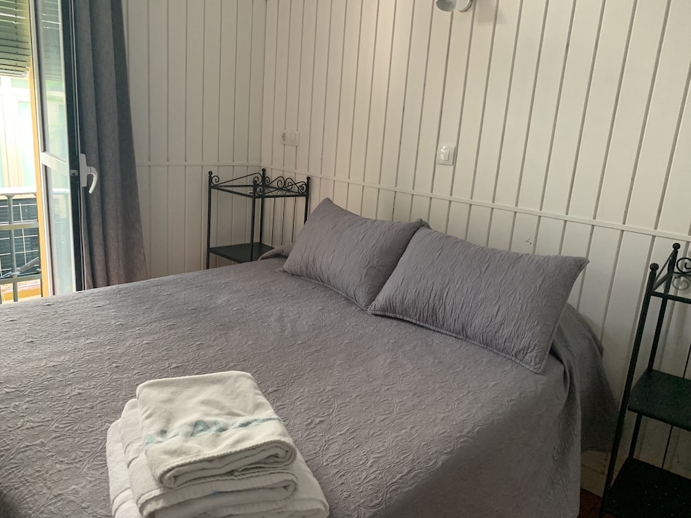 Hostal Alcobia 10/33
