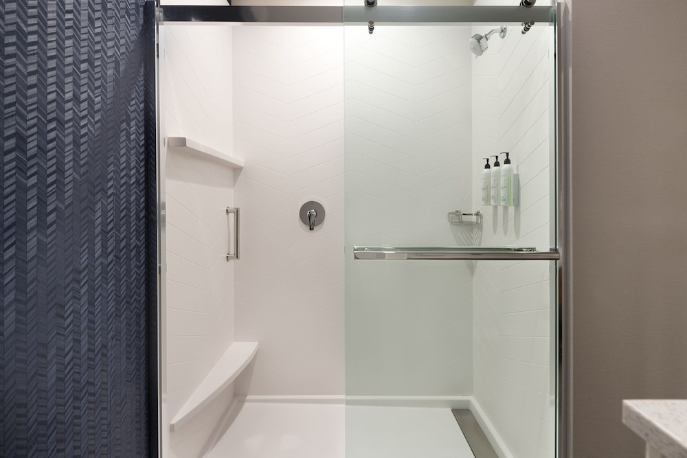 Fairfield Inn & Suites by Marriott Montrose 20/21