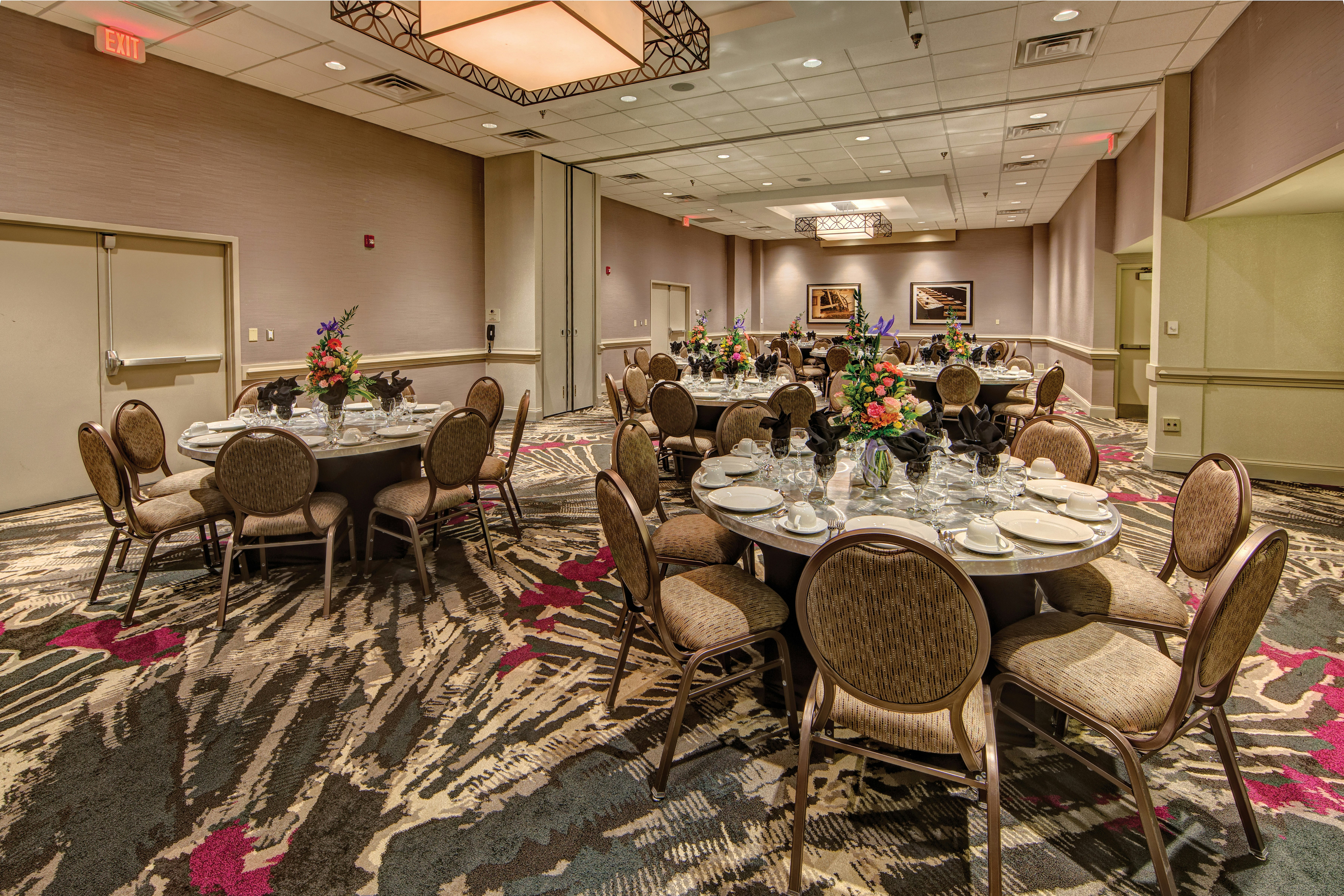Doubletree By Hilton Hotel Decatur Riverfront 23/23
