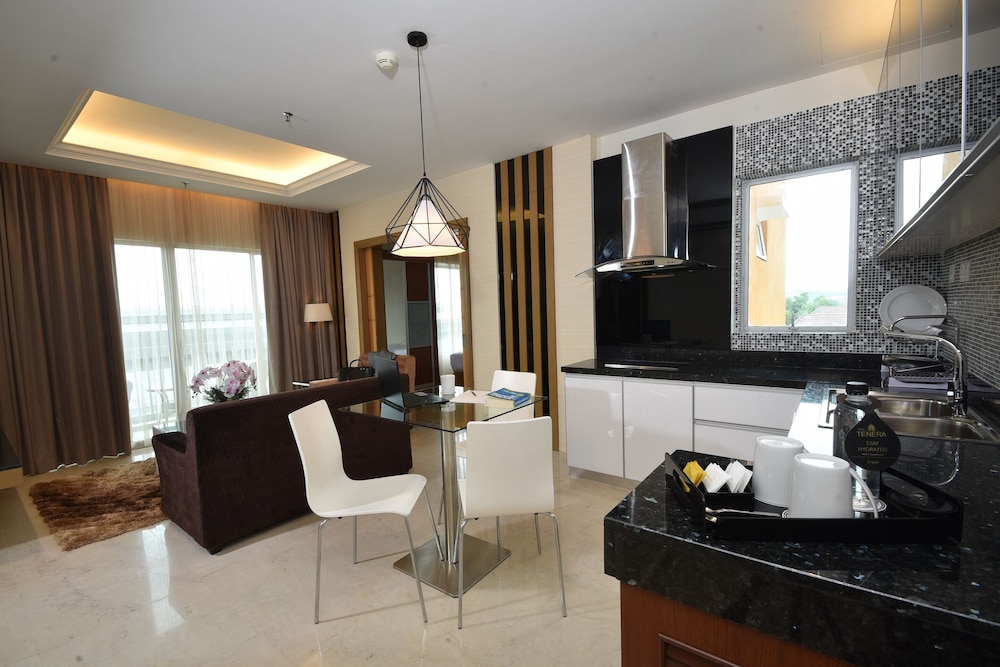 Hotel Tenera Bandar Baru Bangi 43/65