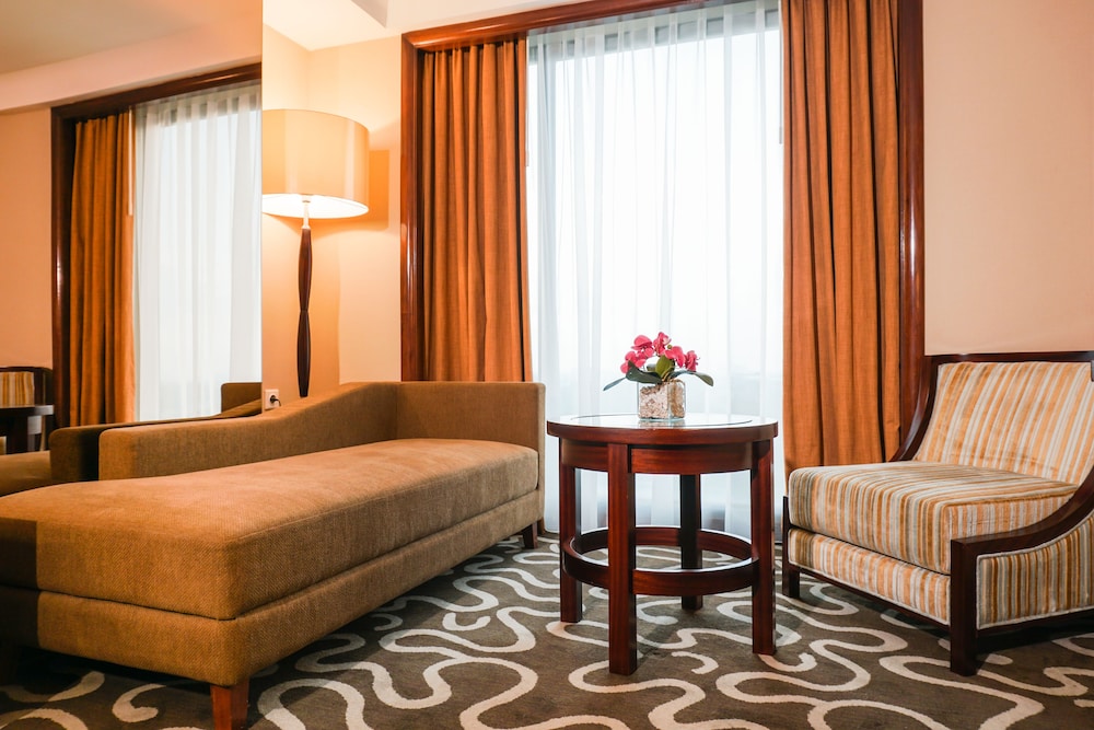 Swiss-Belhotel Serpong 20/37