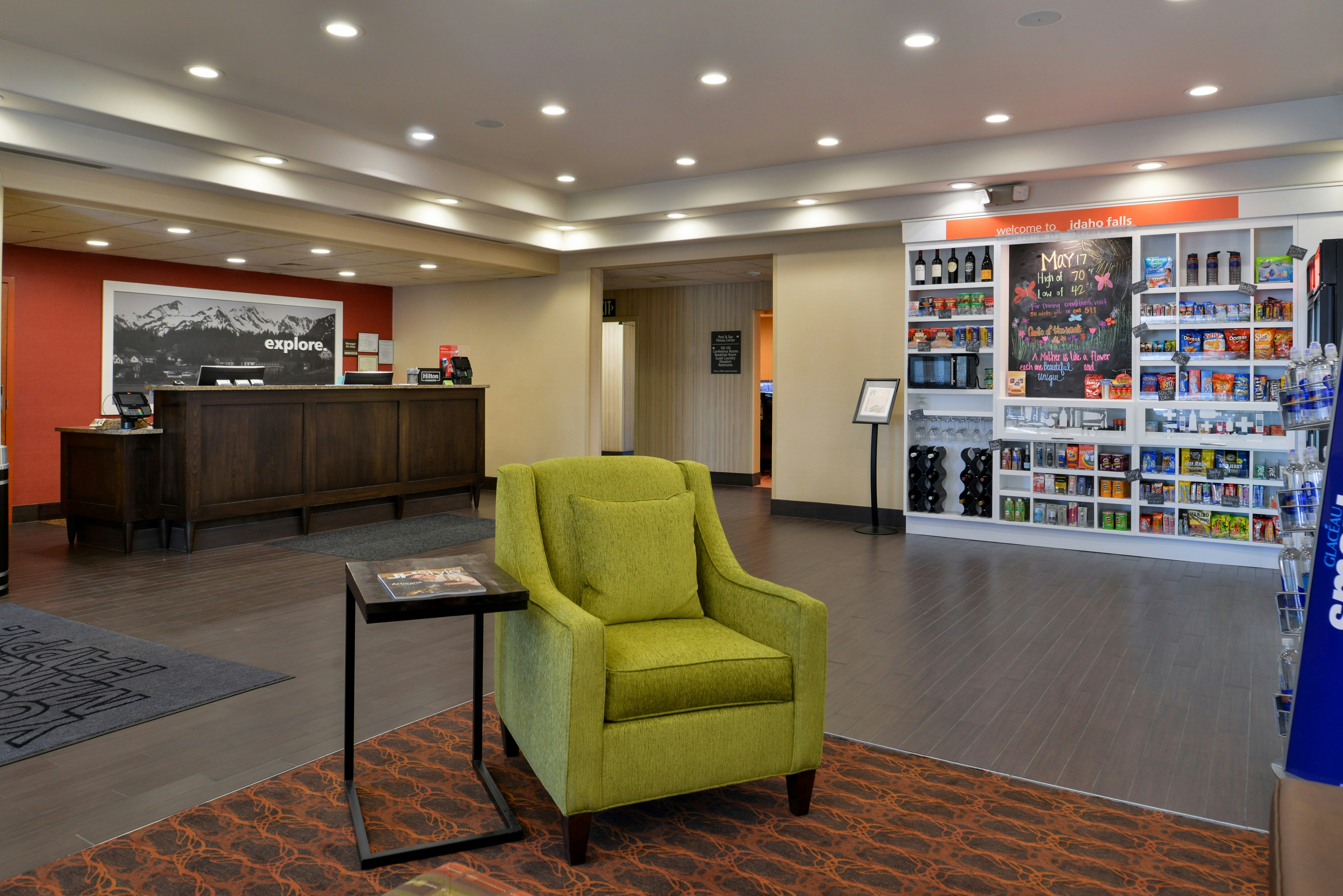 Hampton Inn Idaho Falls Airport 11/64