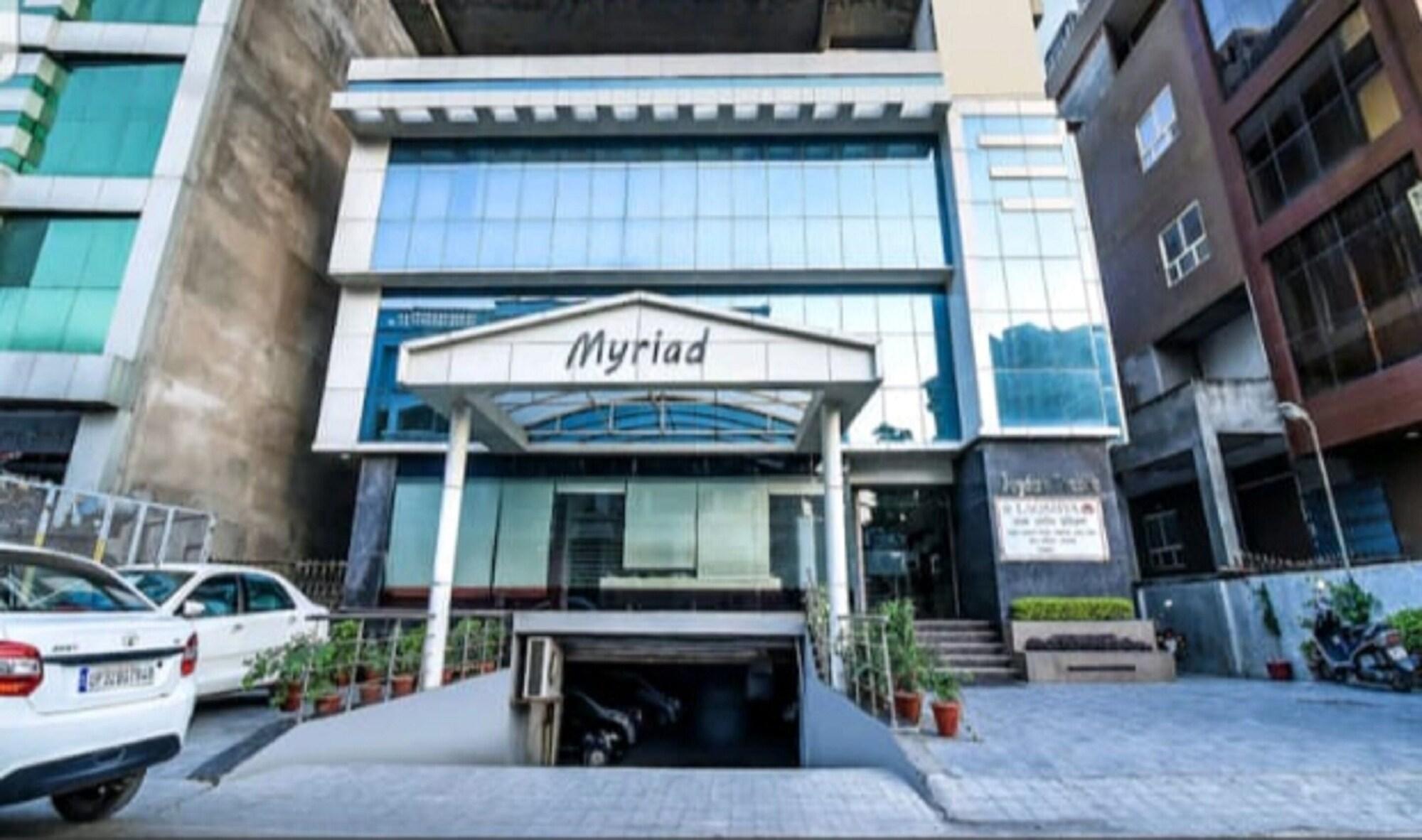 Hotel Myriad 2/35