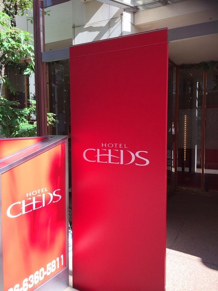 Hotel Ceeds - Adults Only 9/27