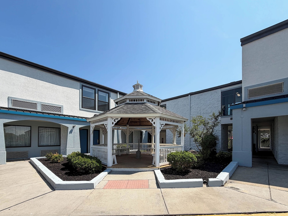 Baymont by Wyndham Newark/Wilmington 46/53