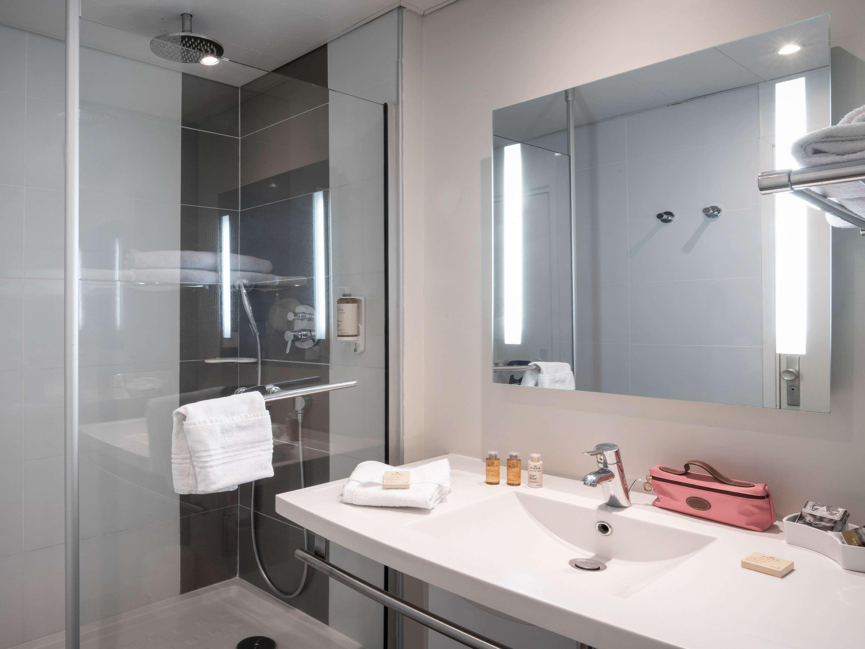غرفة بريفيليج بسرير مزدوج، Mercure Lille Aeroport 10/10