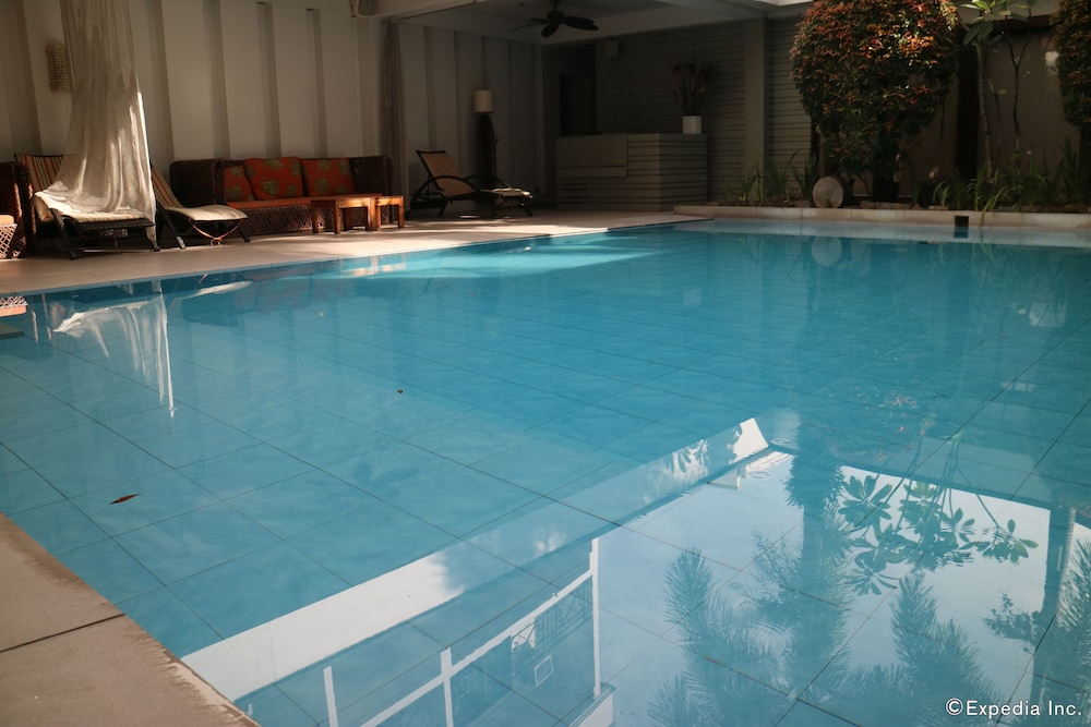 Sugarland Hotel 1/41