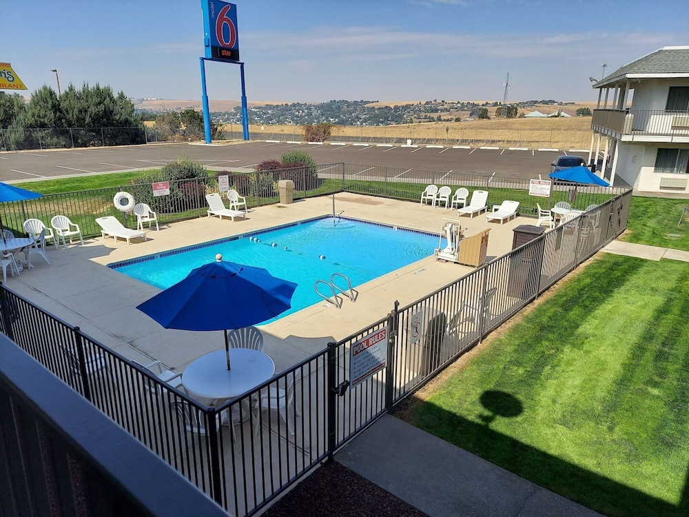 Motel6 Pendleton, OR 46/52