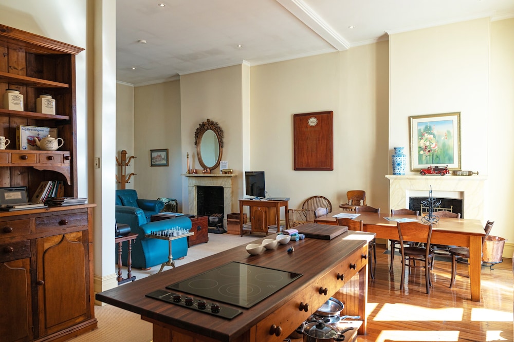 Fire Station Inn(Apartment) 38/50