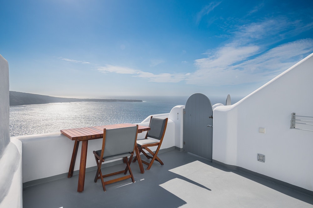 Maregio Suites 44/50