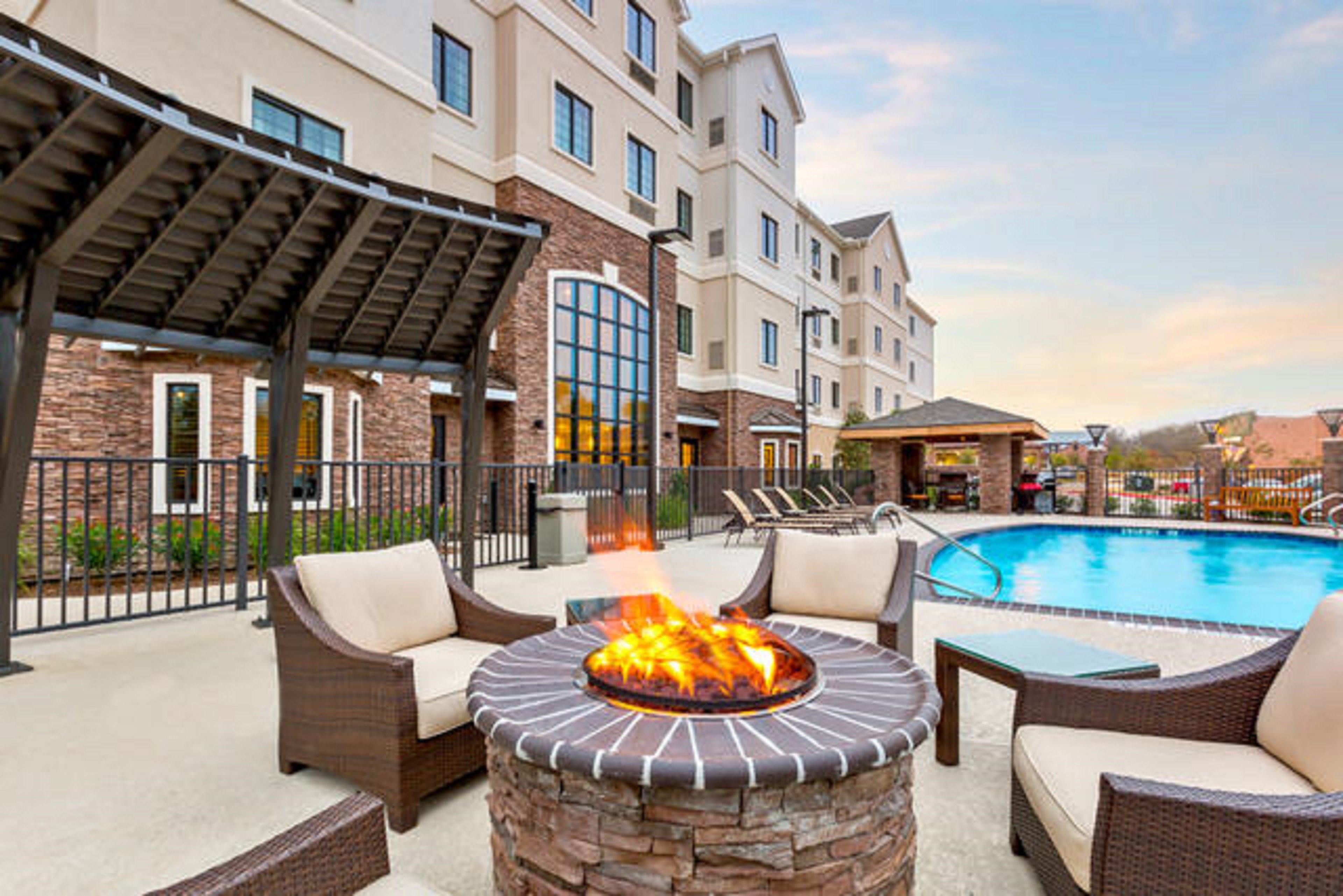 Staybridge Suites College Station 60/60