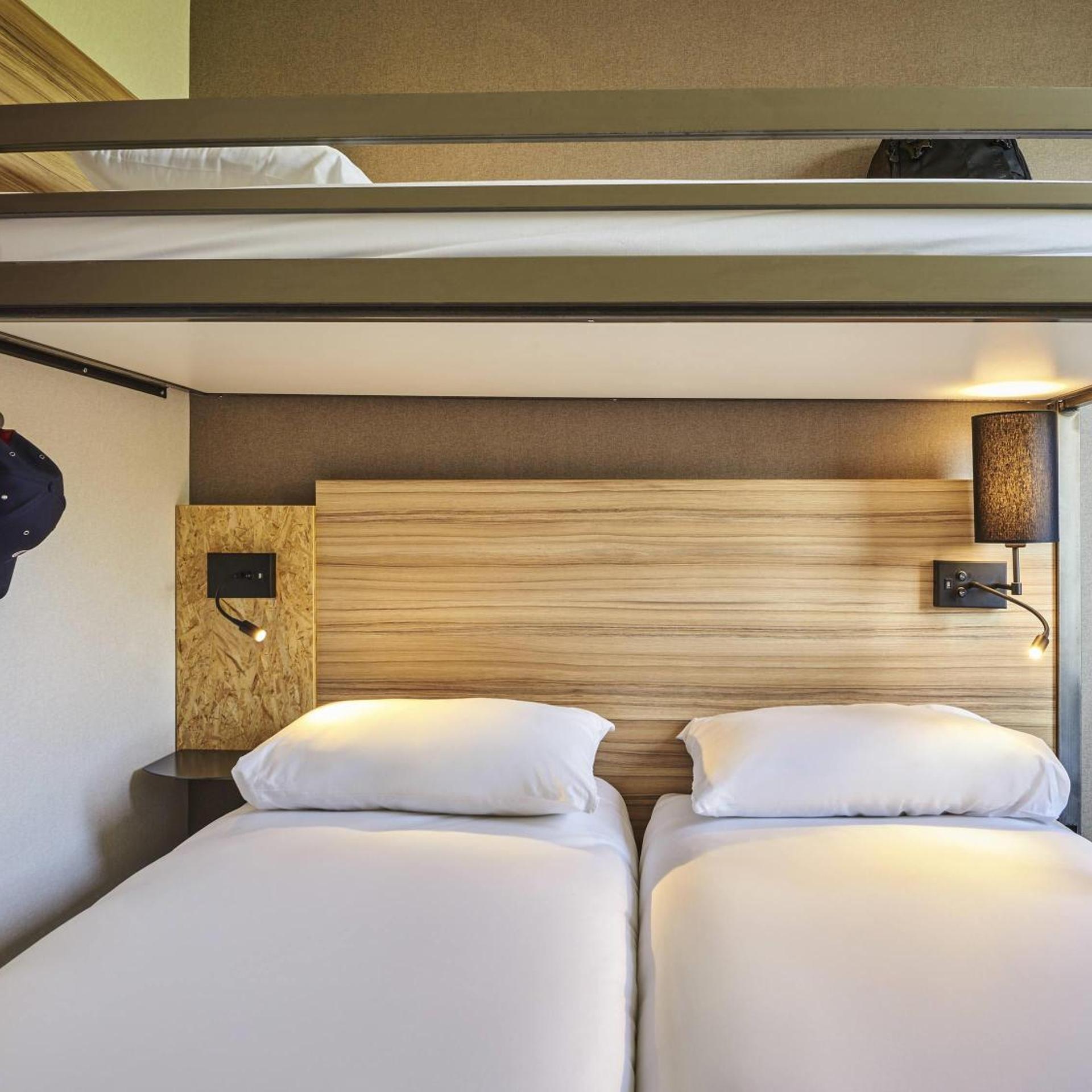 STANDARD, BUNK BED