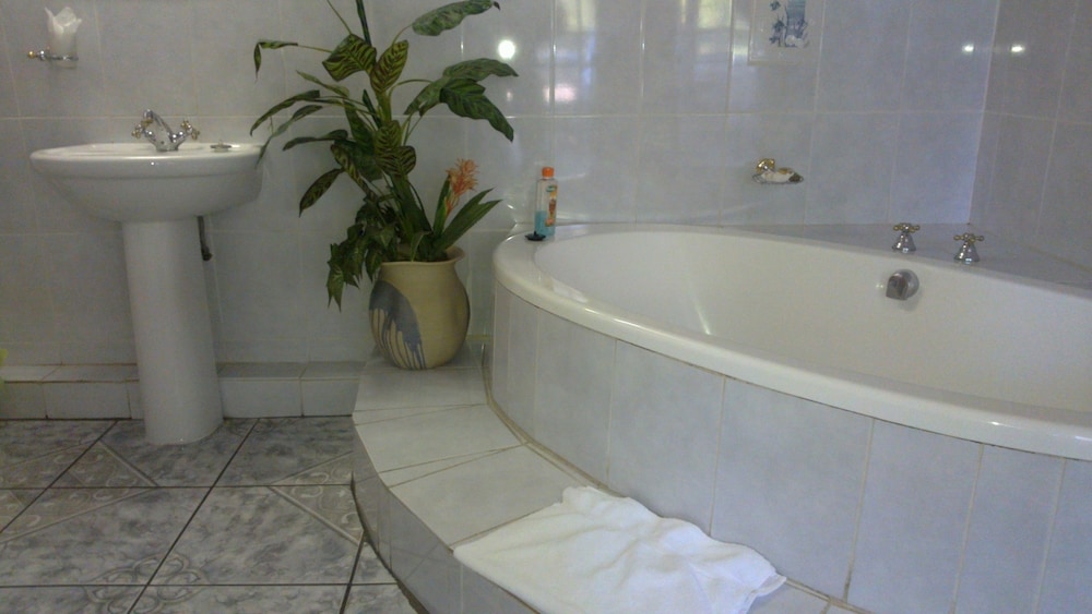 Harmony Guesthouse 40/40