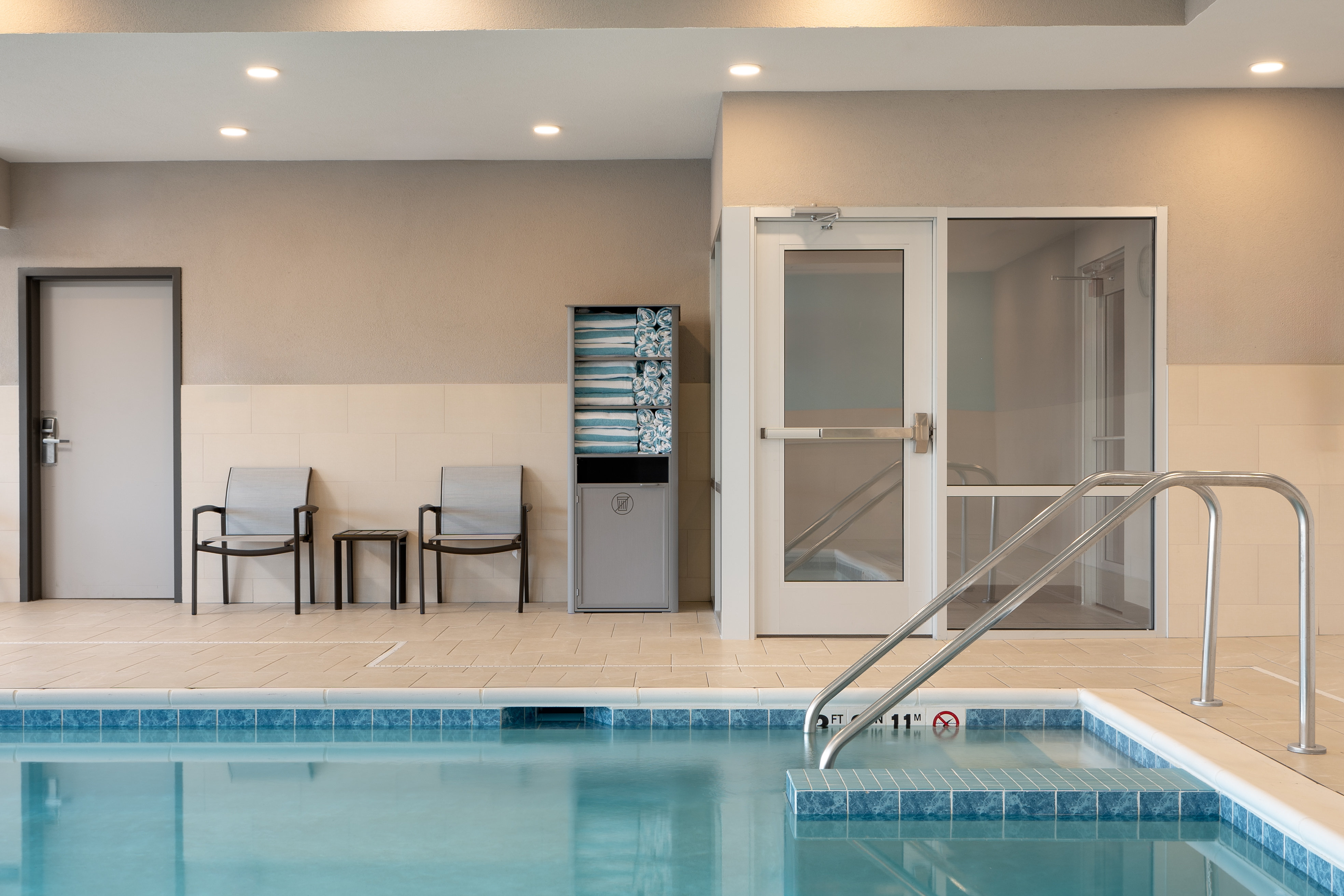 avid hotel Oak Creek, an IHG Hotel 9/38
