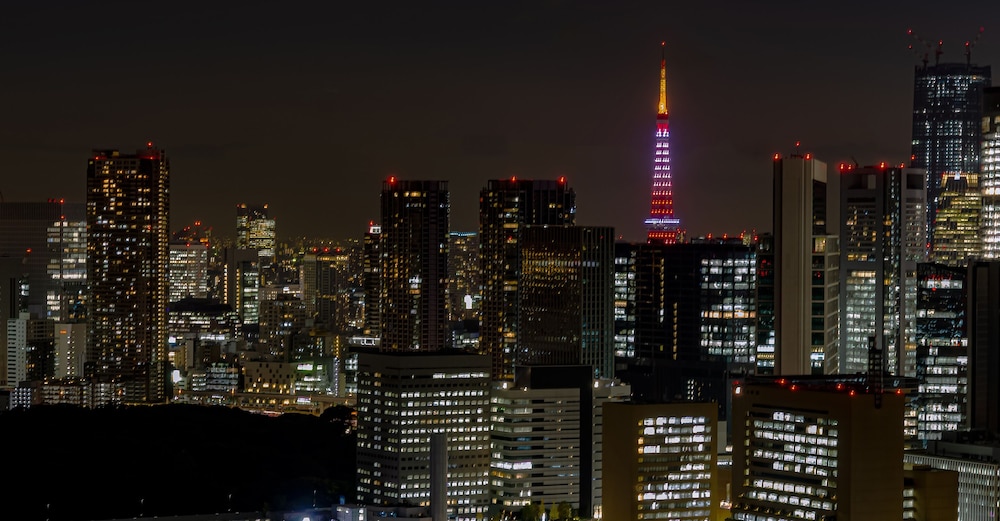 Ginza Creston 48/53