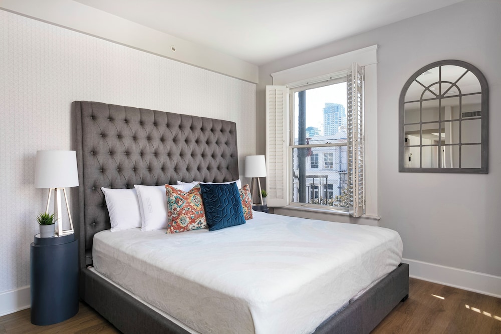 The Historic Penn Hotel 21/50