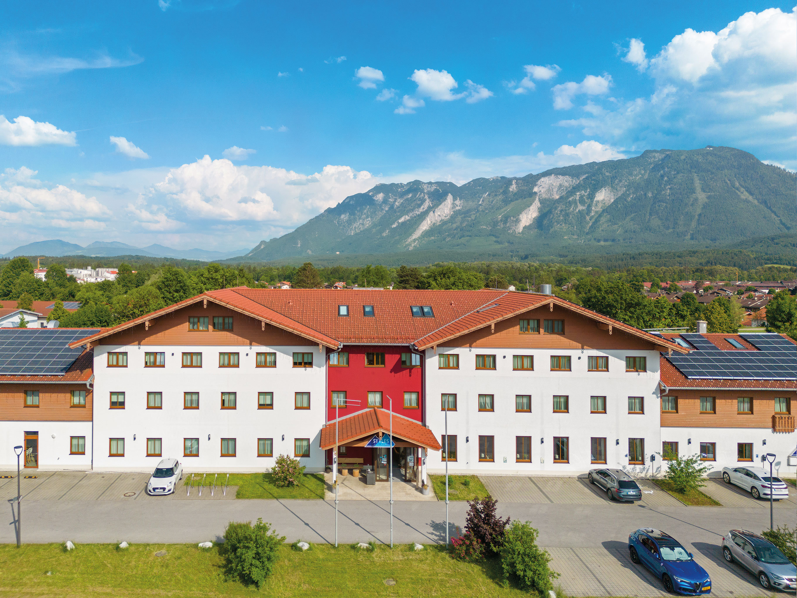 Hey Lou Hotel Piding 3/46