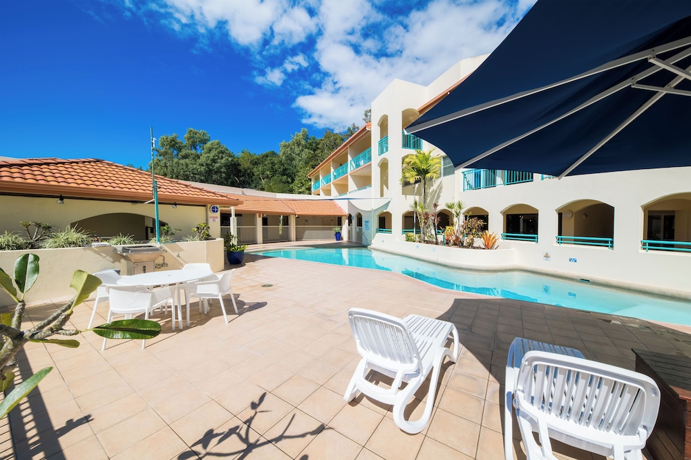Shingley Beach Resort 33/72