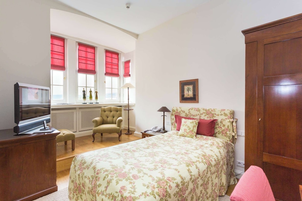 Schlosshotel Munchhausen 8/50