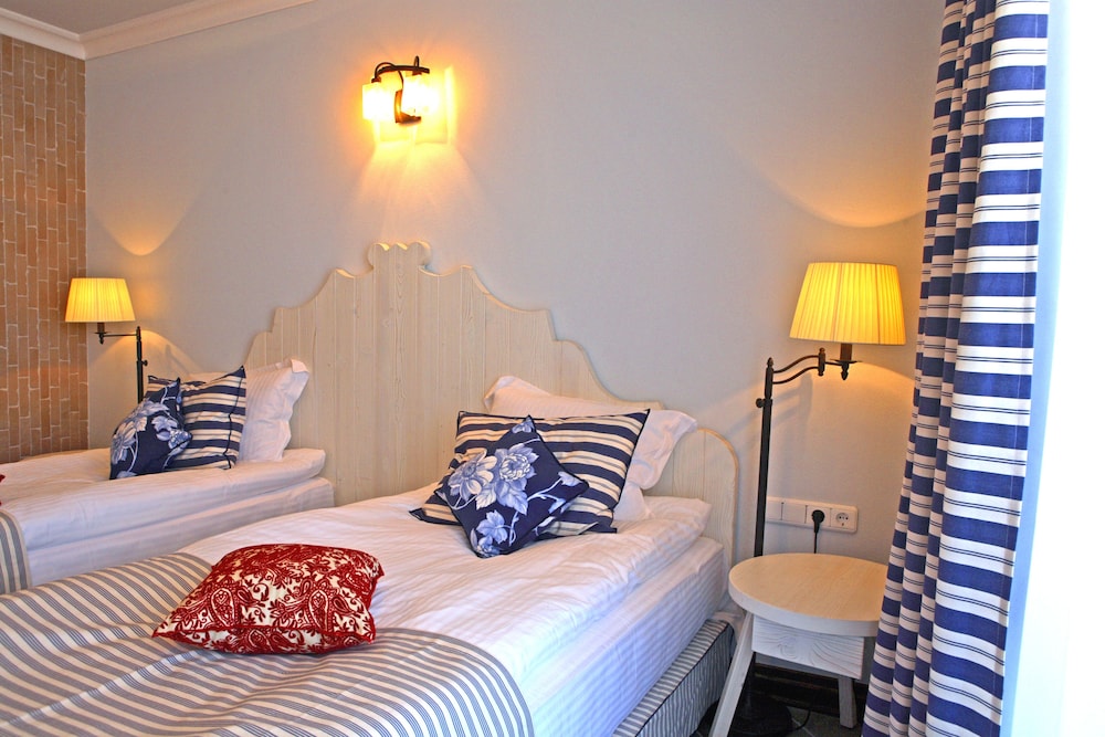 Oasis Resort And Spa 7/50