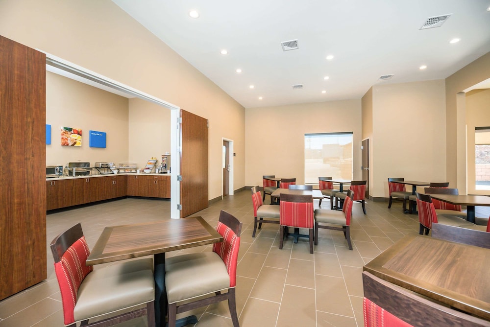 Comfort Inn Tonopah NV 29/36