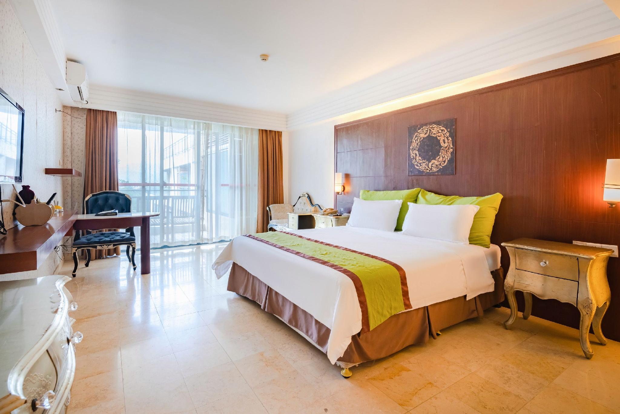 Xinglong Old Banyan Hotel 8/19