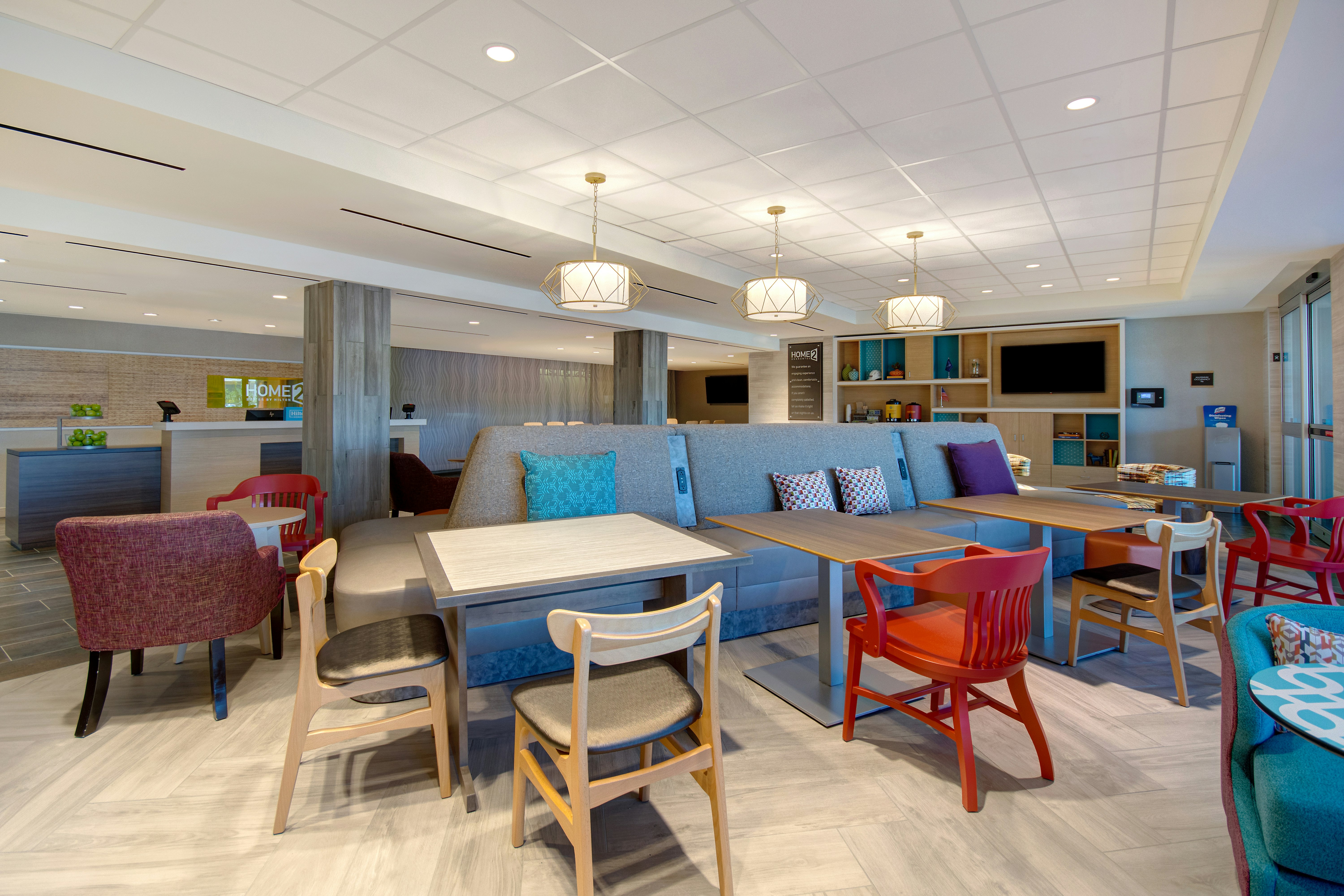 Home2 Suites by Hilton Las Vegas North 25/32