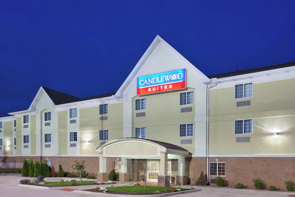 Candlewood Suites South Bend Airport, an IHG Hotel 3/48