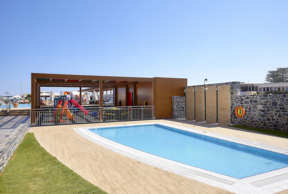 Astir Beach 39/63