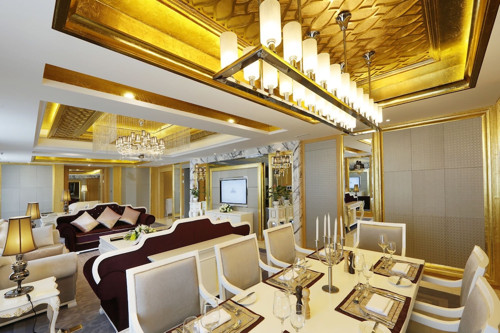 Wyndham Grand Plaza Royale Mingfa Zhangzhou 50/61