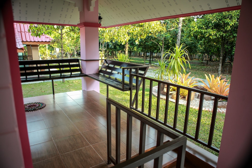 Khao Hin Tang Resort 9/40