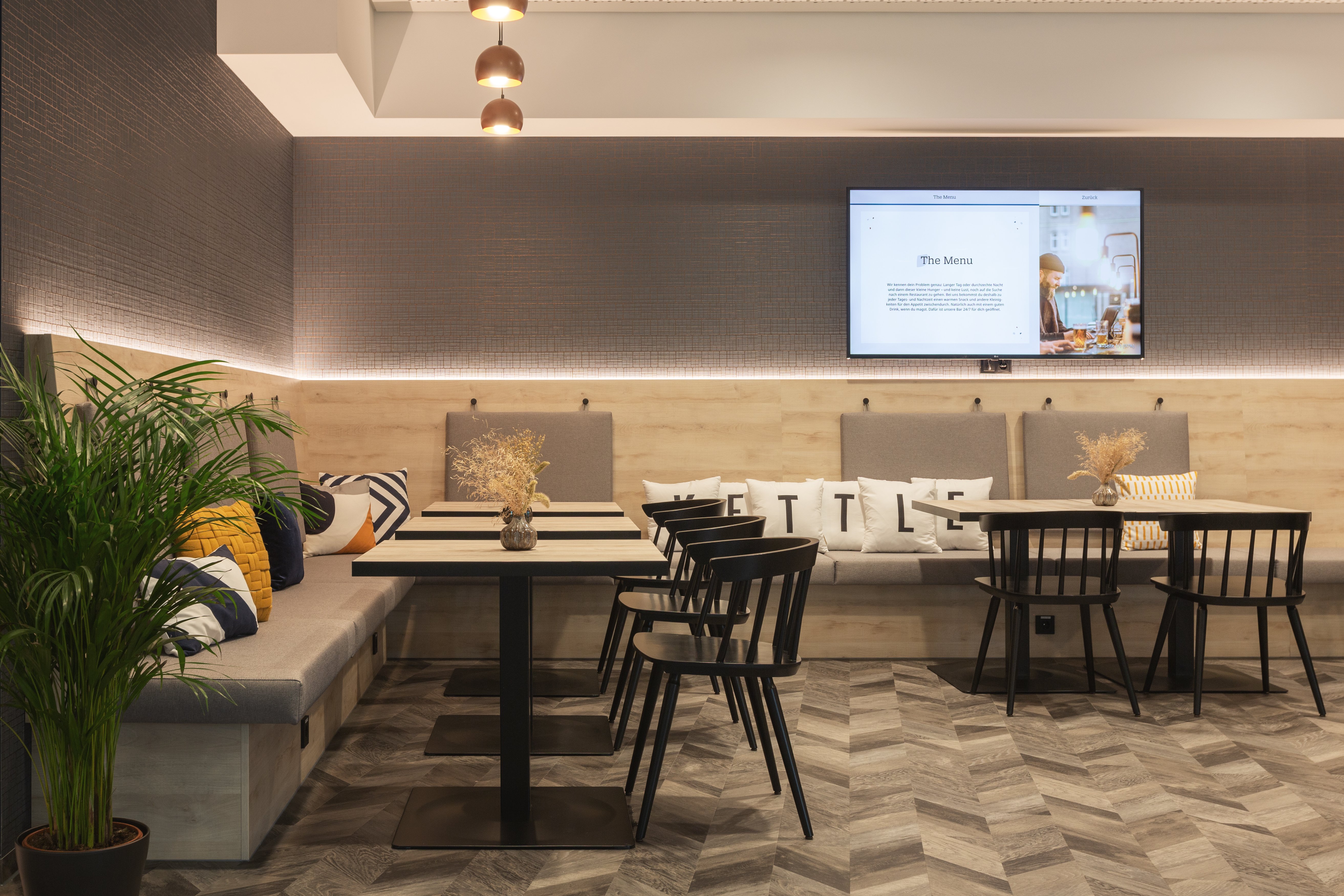 Holiday Inn - the niu, Kettle Stuttgart Vaihingen, an IHG Hotel 41/43