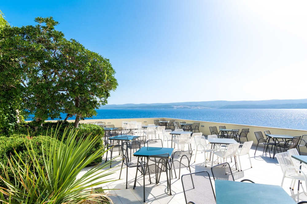 Holiday Village Sagitta 47/62