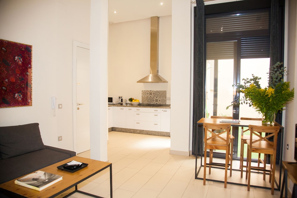 Q&Q Cathedral Suites Sevilla 29/50
