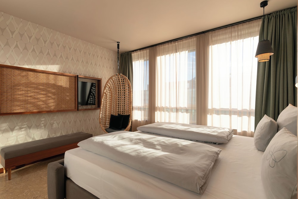 Urban, Cocoon, Single, Double Bed