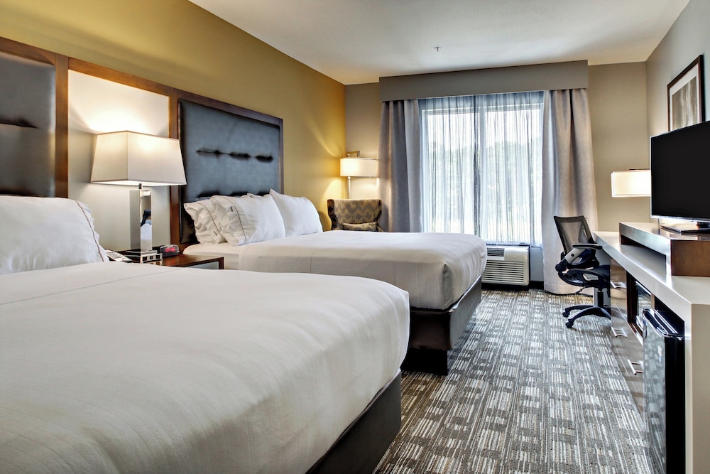 Holiday Inn Express Hotel And Suites Albany 22/67