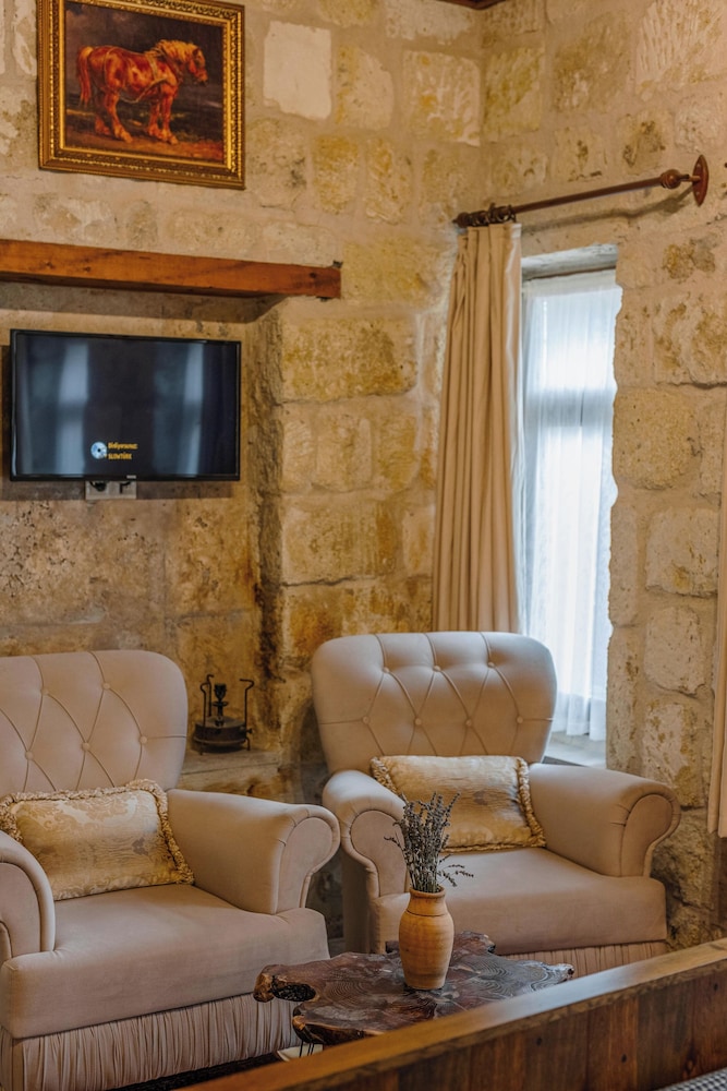 Belenus Cave Hotel 33/50