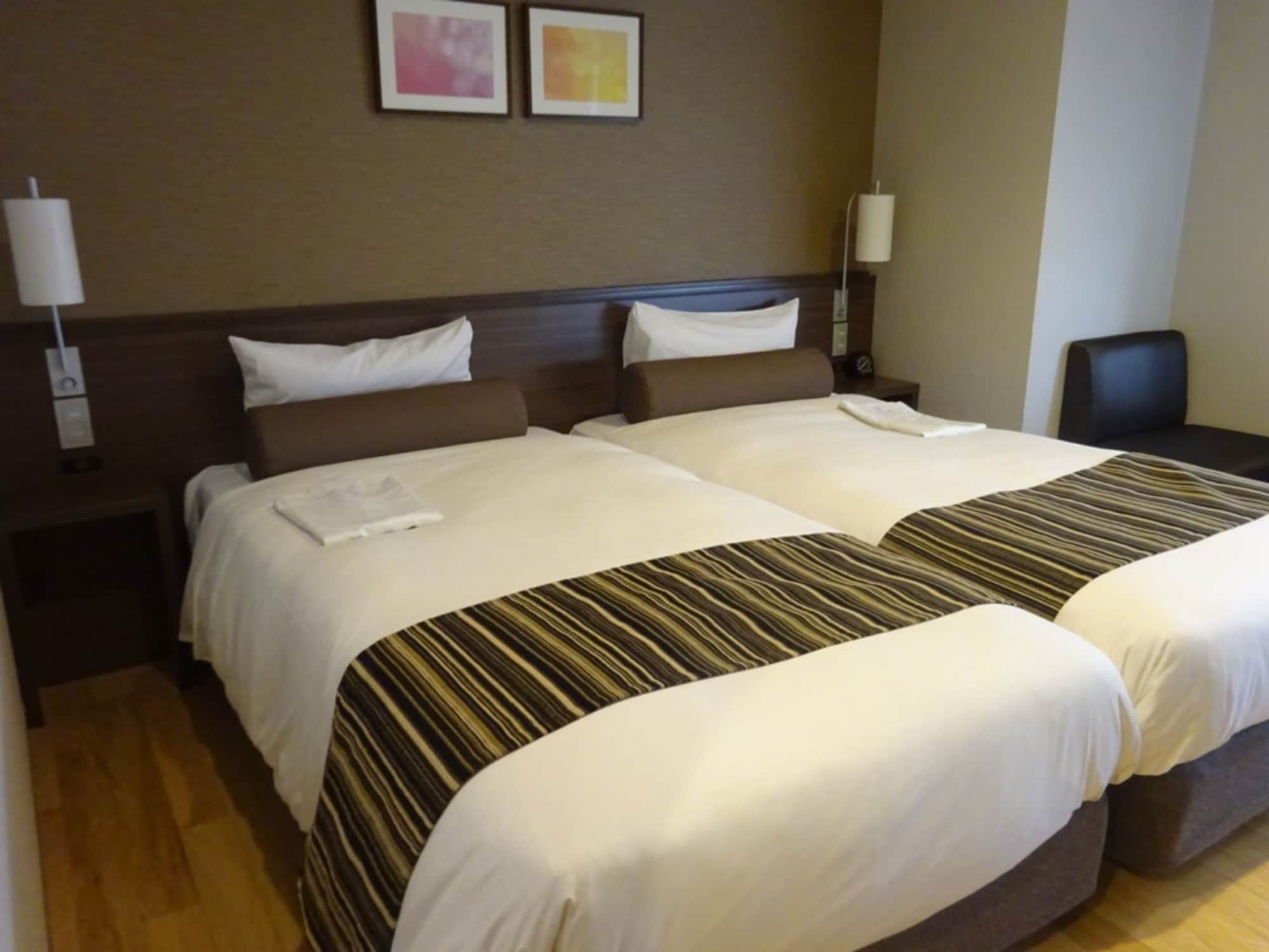 غرفة ركنية بسريرين منفصلين، Jr West Group Via Inn Okayama 6/10