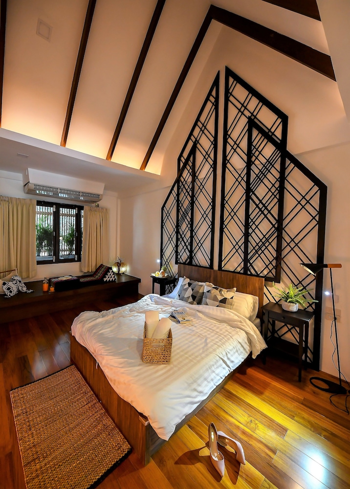 Siam Nitra Boutique Hotel 37/76