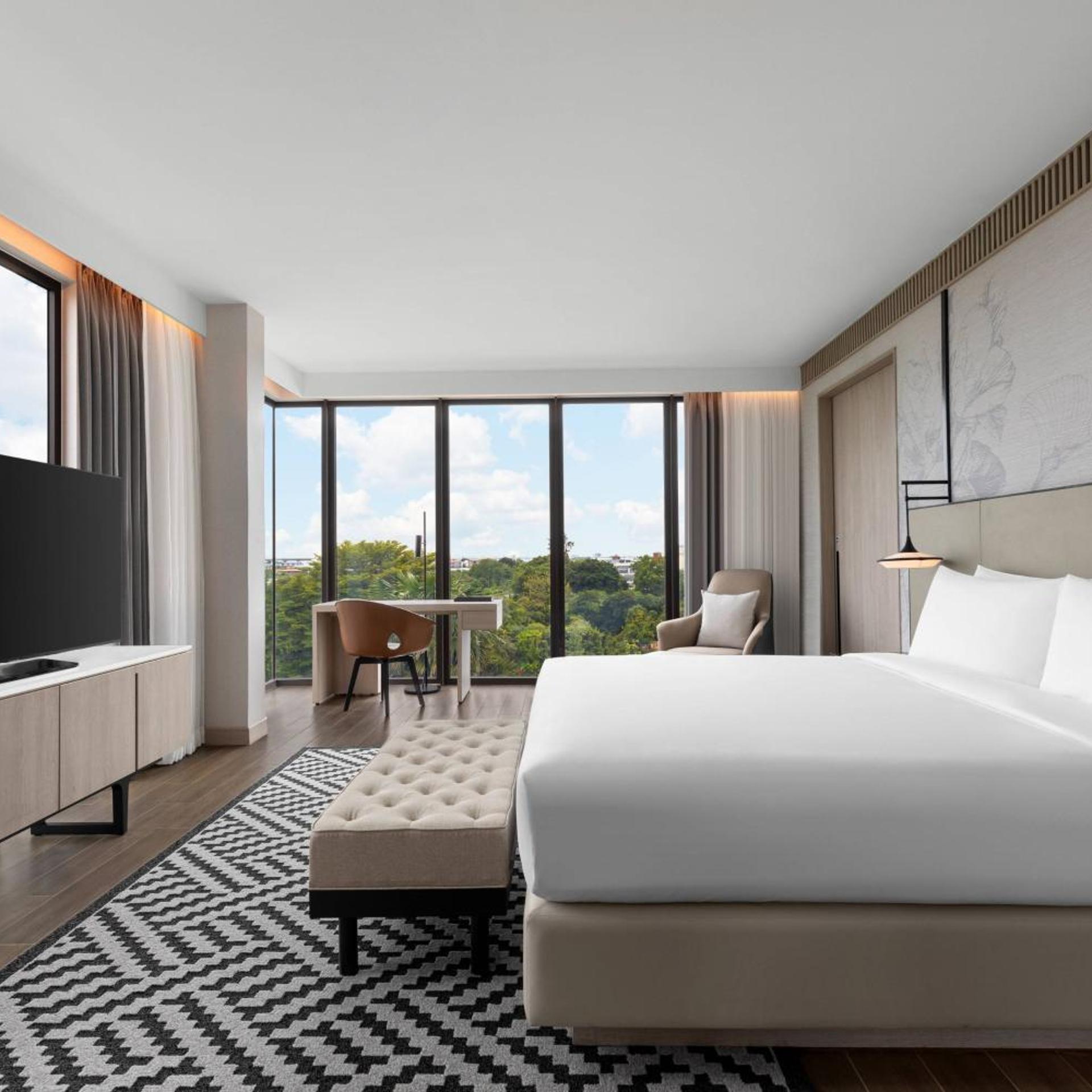 1 Bedroom, Suite, Corner