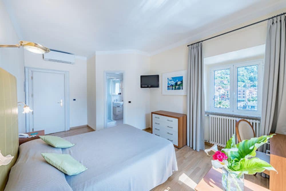 HOTEL VILLA BELVEDERE 29/68