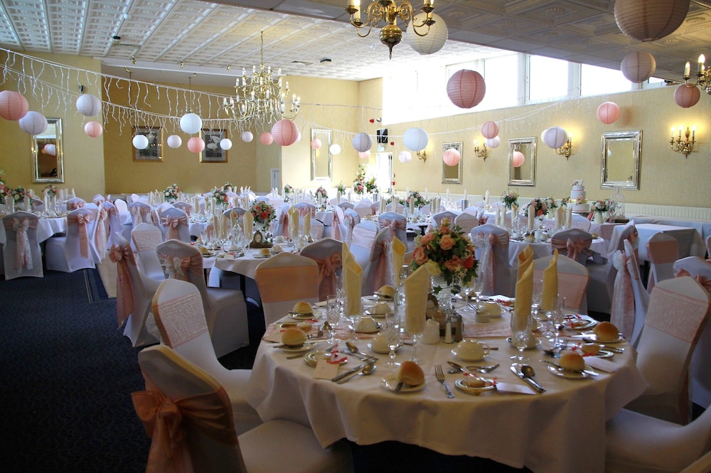 Gwesty Marine Hotel 37/50