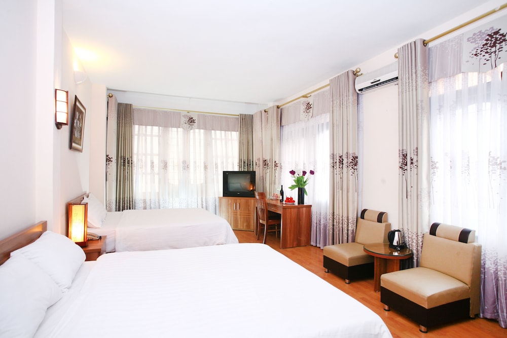 Especen Hotel 7/33