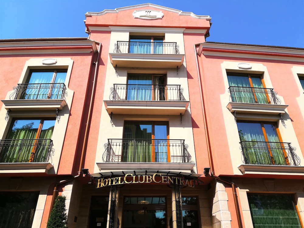 Hotel Club Central 3/49