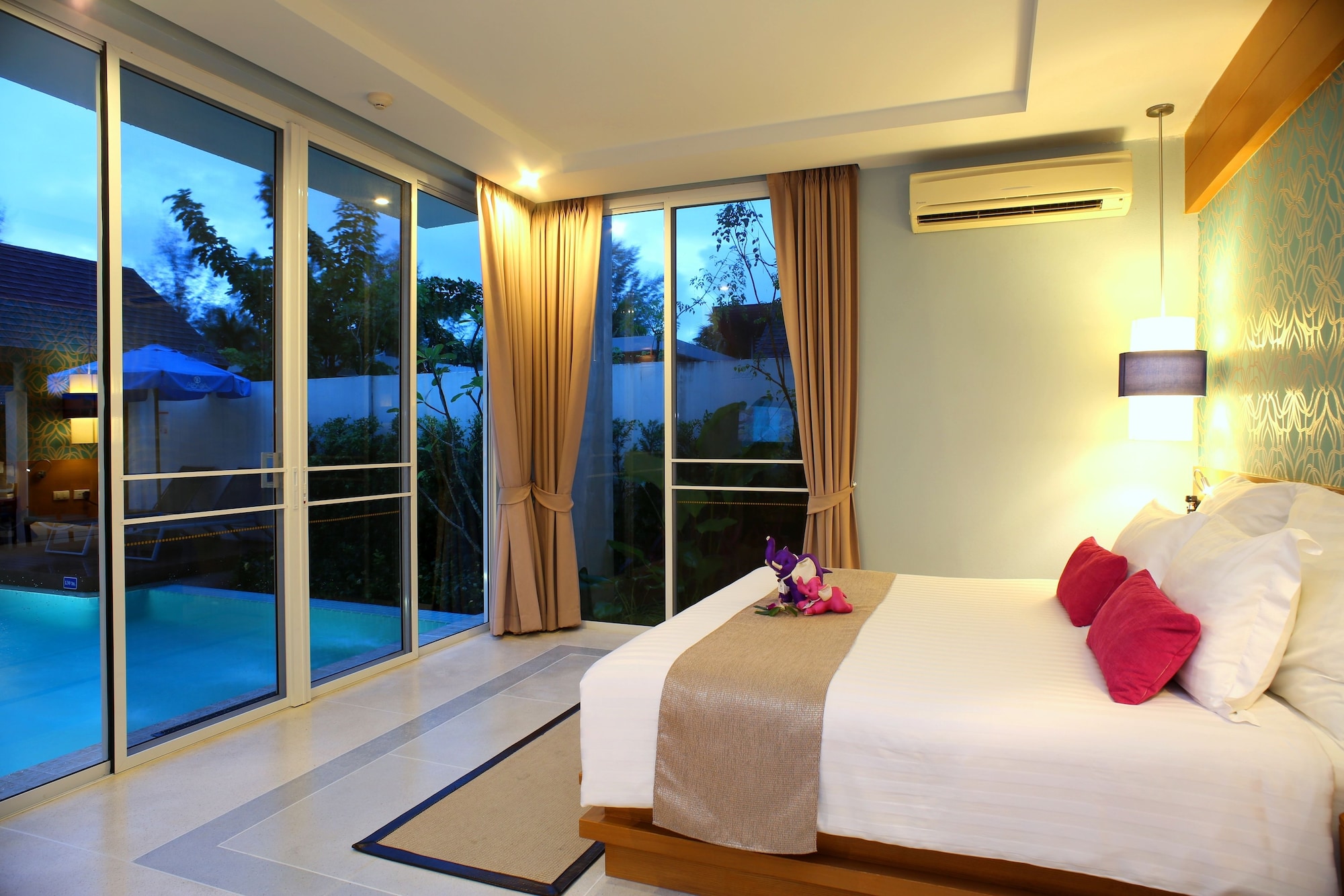 Pool Villa