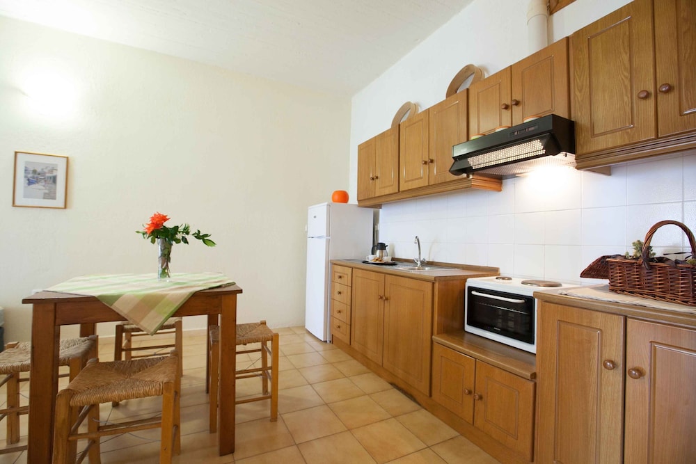 Grekis Hotel Apartments 14/33