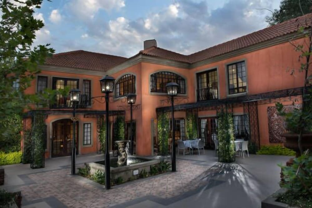 Ivory Manor Boutique Hotel 1/50