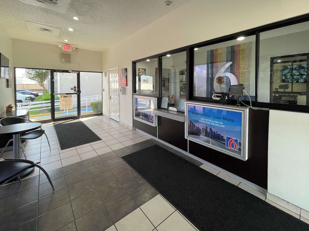 Motel6 Duncanville, TX - Dallas 10/46