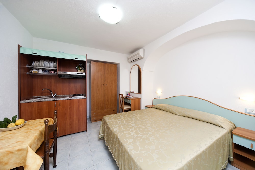 La Rotonda Sul Mare 15/50